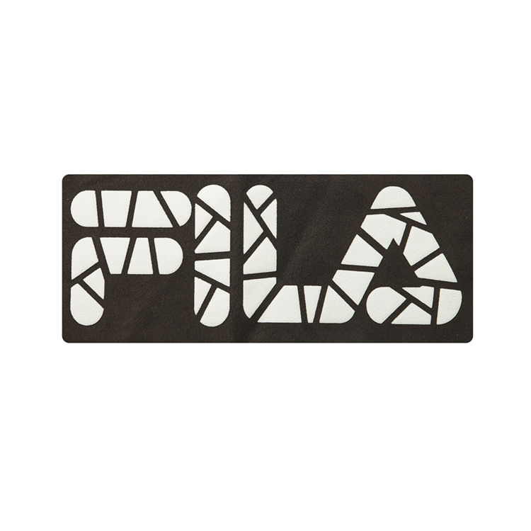Unlock your creativity with our wholesale custom iron-on patches. 
